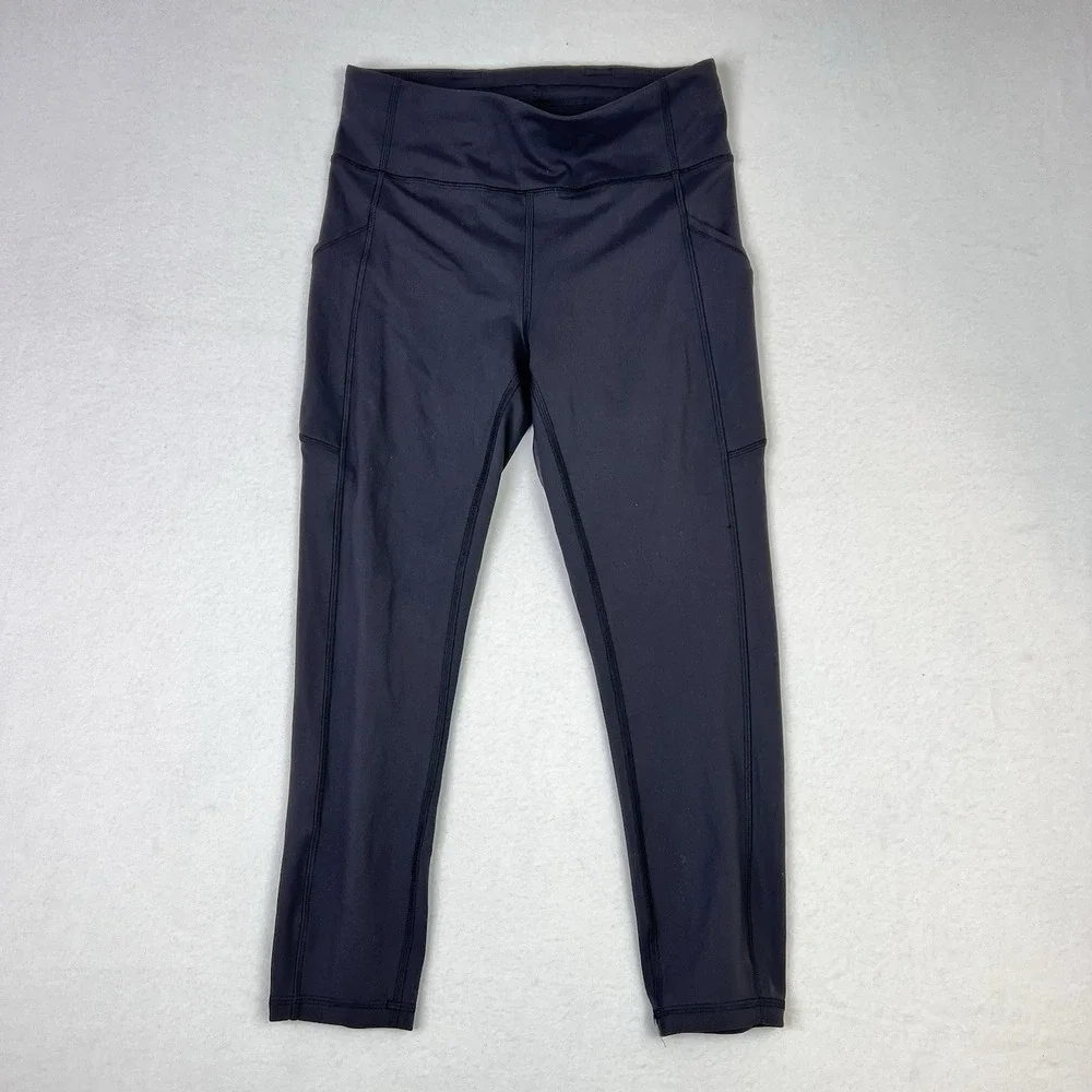 Lululemon Invigorate High-Rise Crop 23